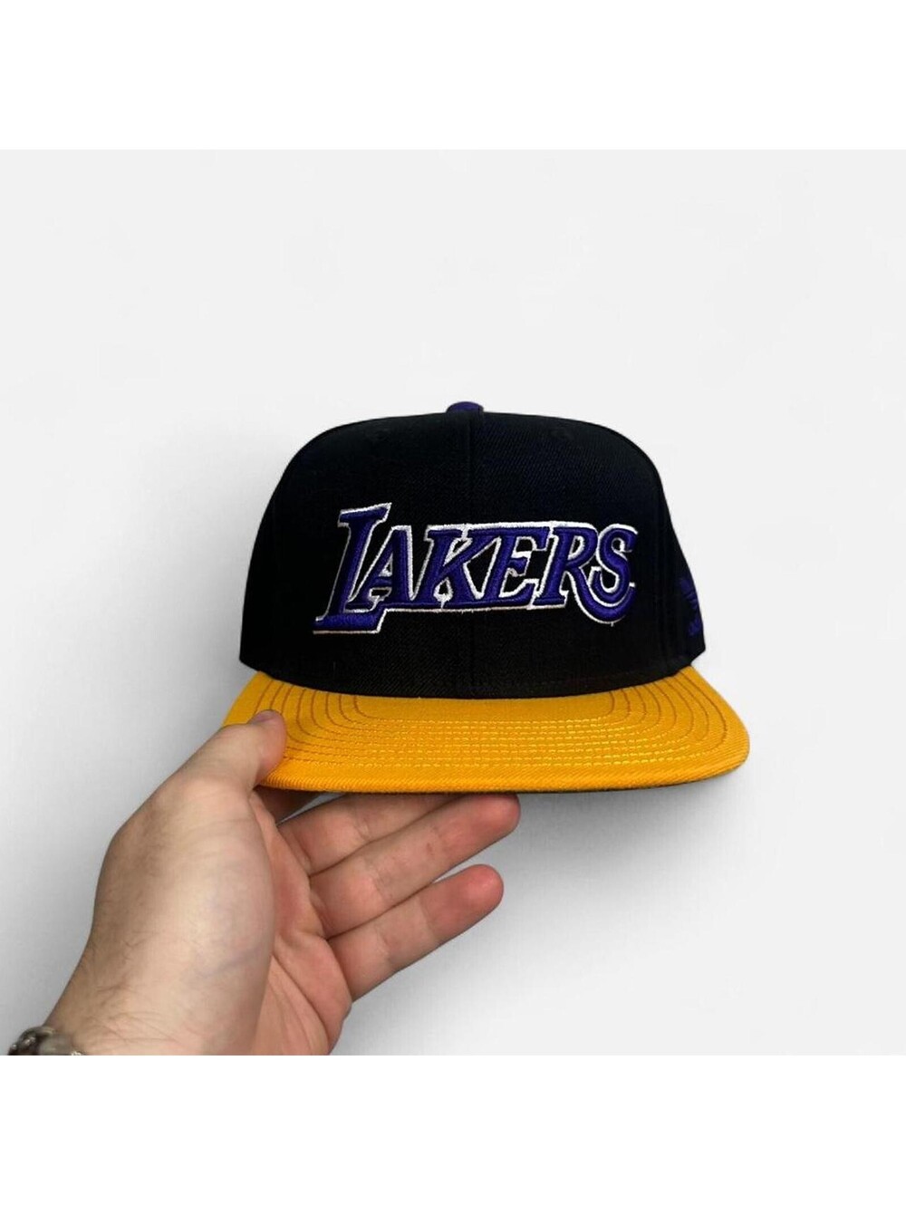 Adidas NBA Los Angeles Lakers Black dome undervisor cheerleaders SnapBack